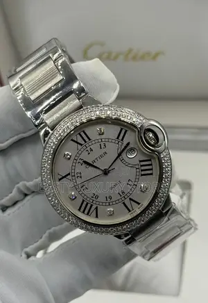 Cartier Quality Luxury Female Chain Wristwatch