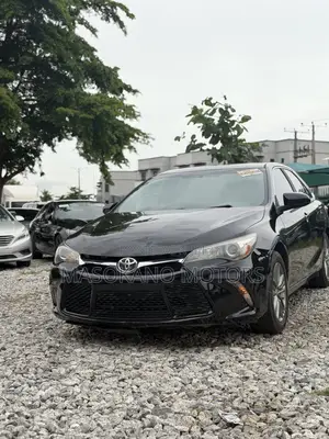 Toyota Camry SE 4dr Sedan (2.5L 4cyl 6A) 2015 Black
