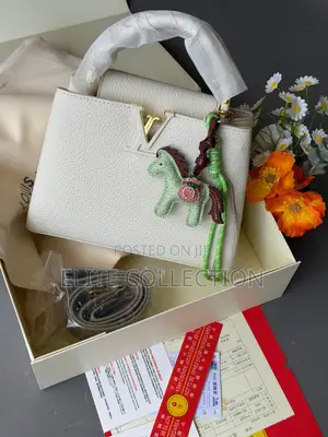 Luxury Louis Vuitton Capucines Bag Premium Quality Has a Longer Stra,