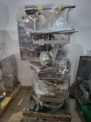 4 Sides Liquid Packaging Machine