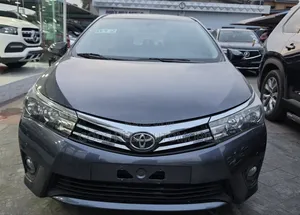 Toyota Corolla 2015 Gray