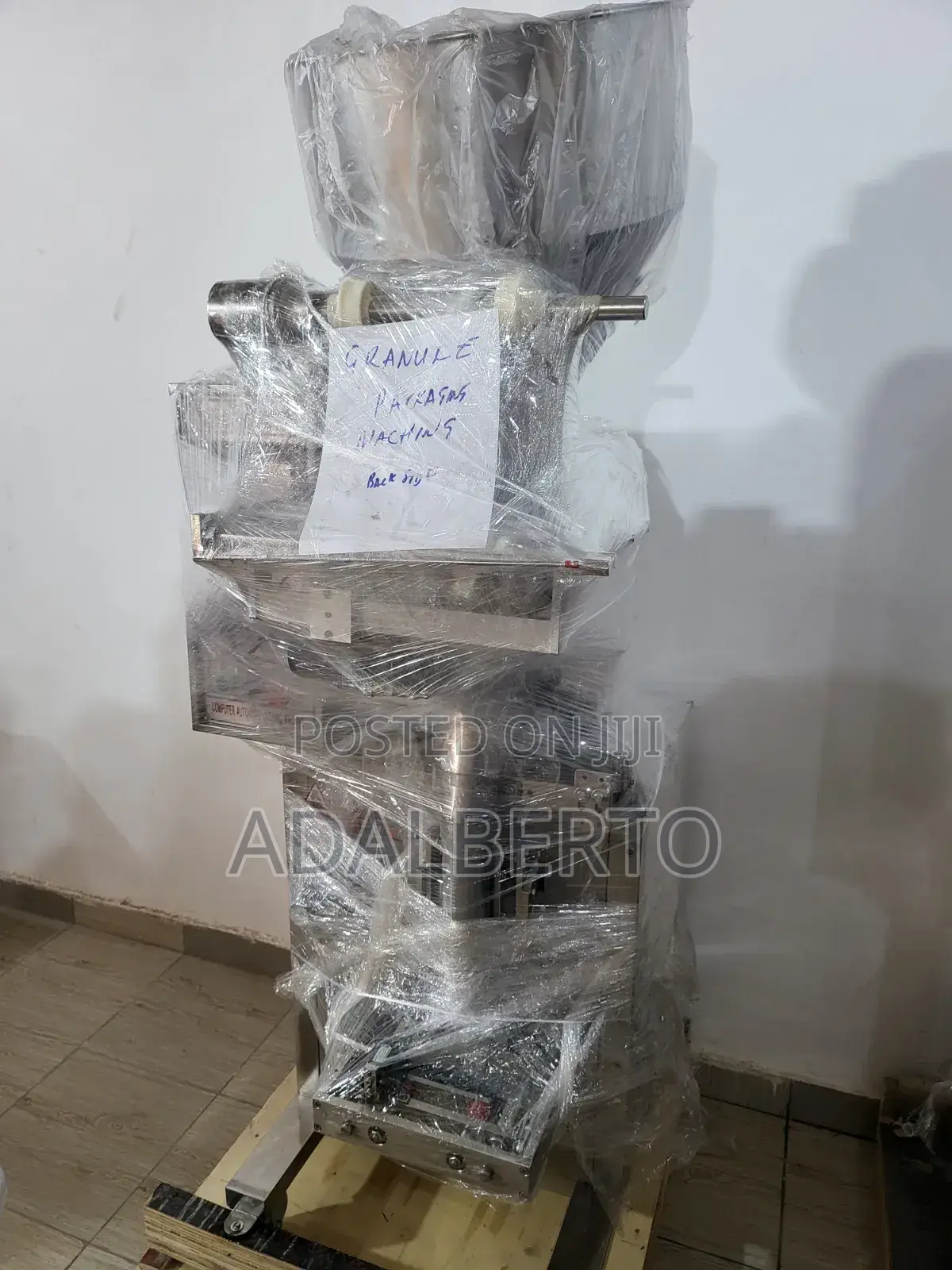 Granule Packaging Machine