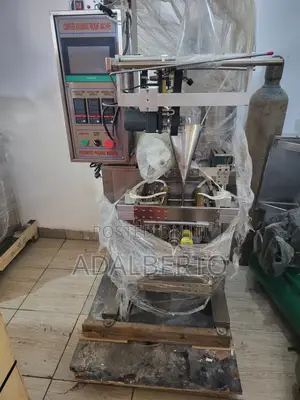 Granule Packaging Machine