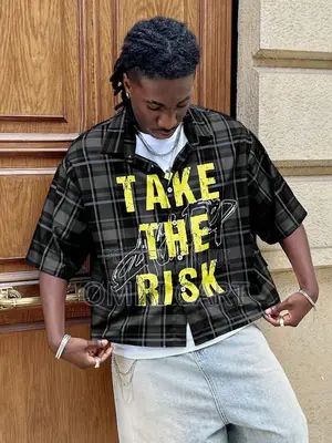 Men Loose Fit Digital Print Plaid Short Sleeve Casual Shirt Streetwear