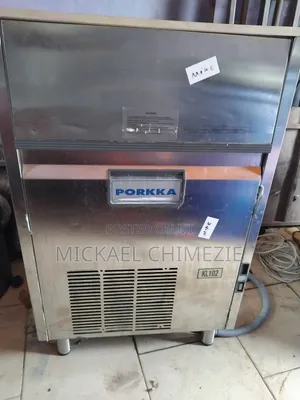 Ice Maker Machine