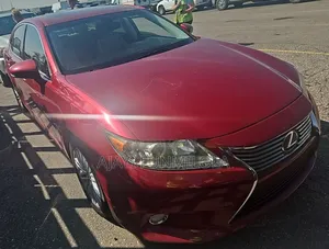 Lexus ES 2014 Red