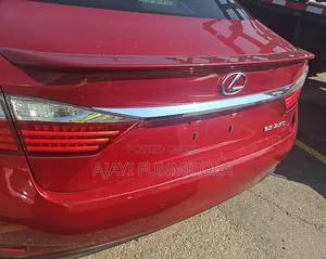 Lexus ES 2014 Red