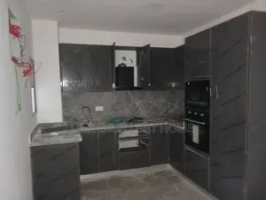 2bdrm Block of Flats in Ilasan for rent