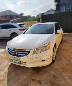 Honda Accord Sedan EX Automatic 2010 White