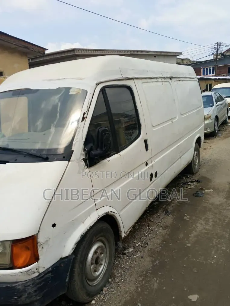 Ford Transit 1999 White