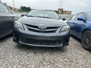 Toyota Corolla 2013 Gray