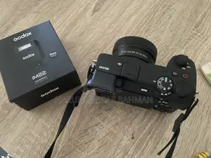 Sony A6700