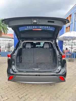 Toyota Highlander 2021 Black