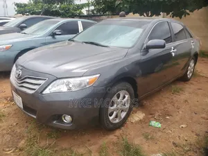 Toyota Camry 2008 Gray
