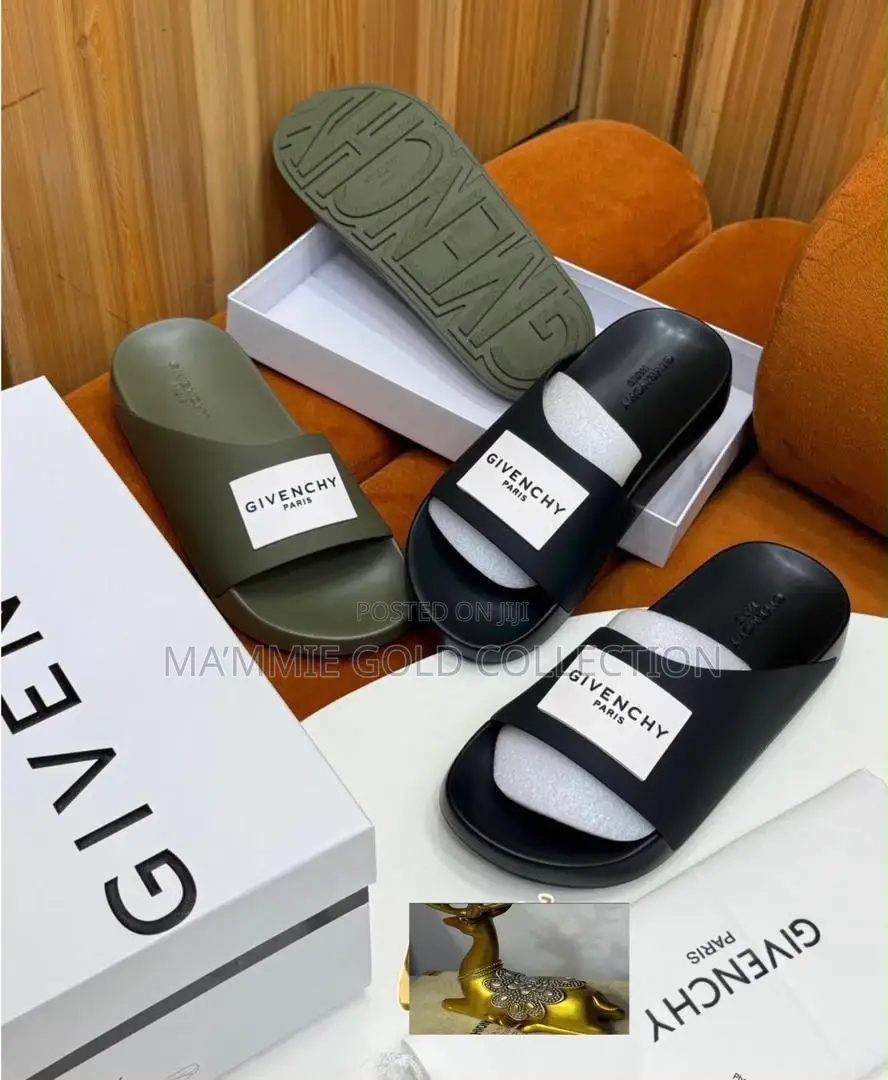 Givenchy Paris Slide