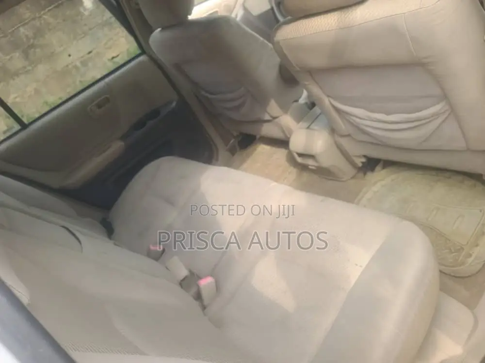 Toyota Highlander 2006 White