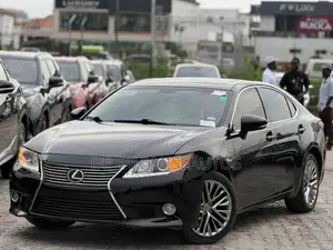 Lexus ES 2013 Black