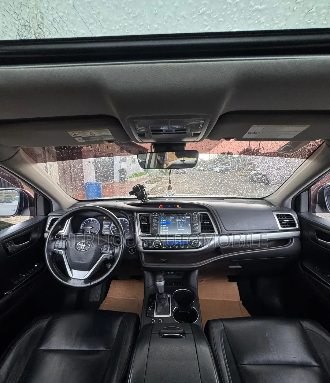Toyota Highlander 2018 Silver