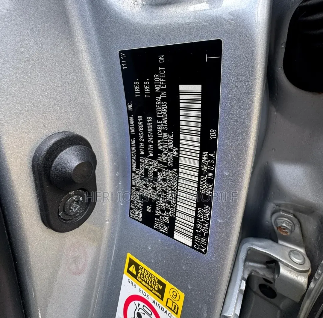 Toyota Highlander 2018 Silver