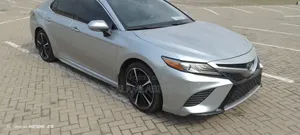Toyota Camry XSE FWD (2.5L 4cyl 8AM) 2018 Silver