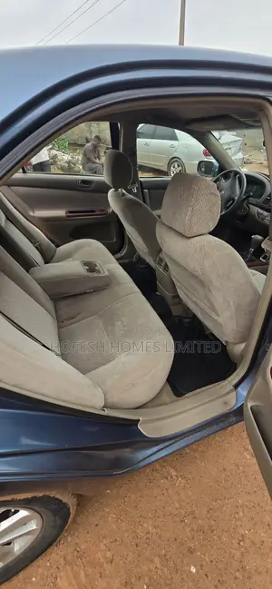 Toyota Camry LE 4dr Sedan (2.4L 4cyl 5M) 2003 Blue