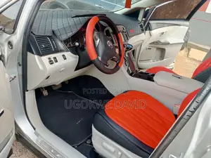 Toyota Venza 2011 Silver