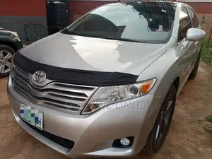 Toyota Venza 2011 Silver