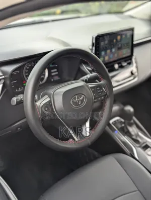 Toyota Corolla 2022 White