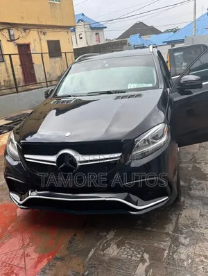 Mercedes-Benz M Class 2015 Black