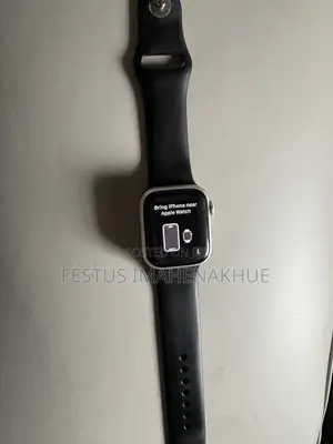 Apple Smart Watch Series 8