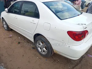 Toyota Corolla 2003 White