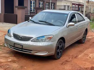 Toyota Camry 2003 Silver