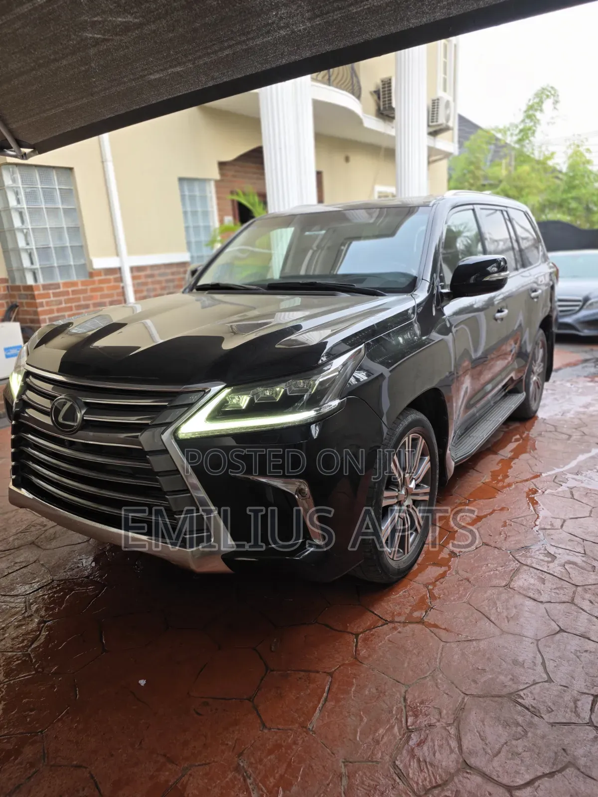 Lexus LX 2017 Black
