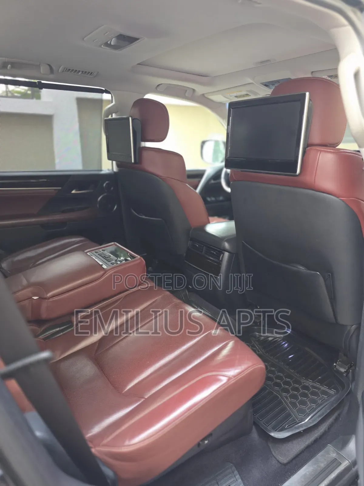 Lexus LX 2017 Black