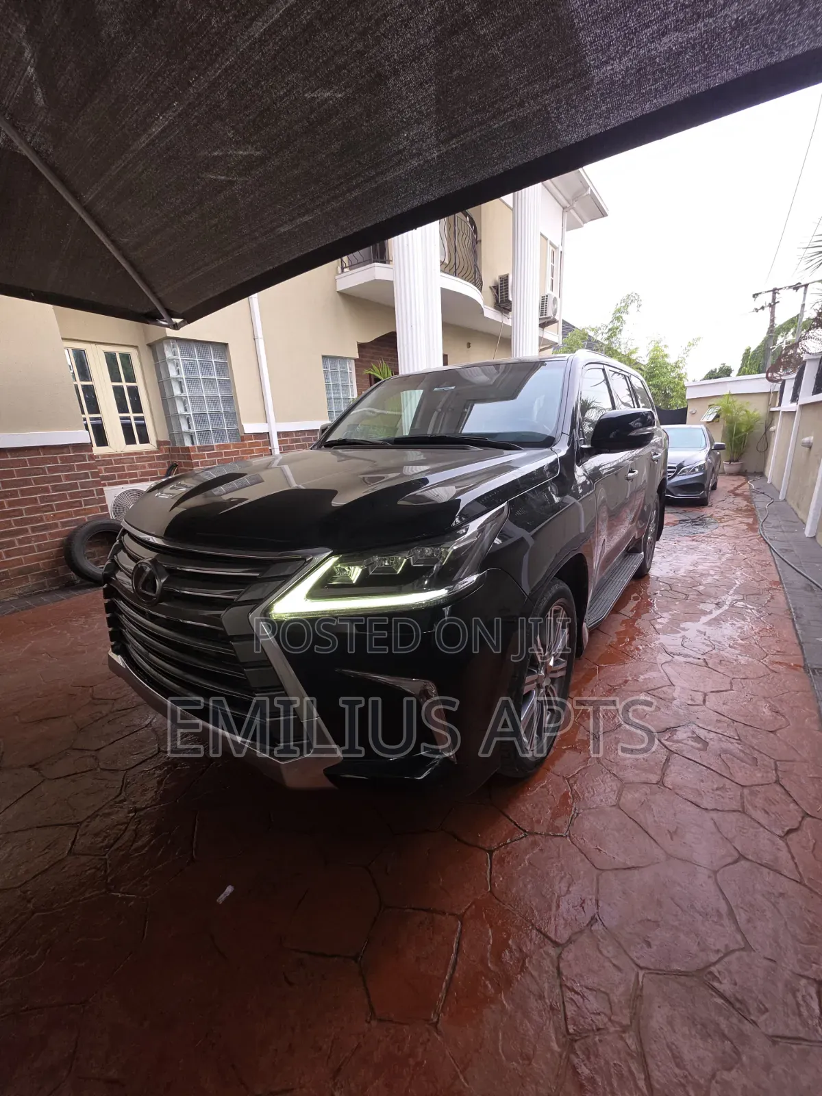 Lexus LX 2017 Black