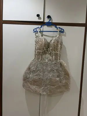 Thrift Clothing, Asoebi , Declutter