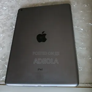 Apple iPad Wi-Fi 32 GB Silver
