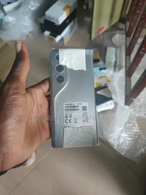 Tecno Camon 40 128 GB Silver