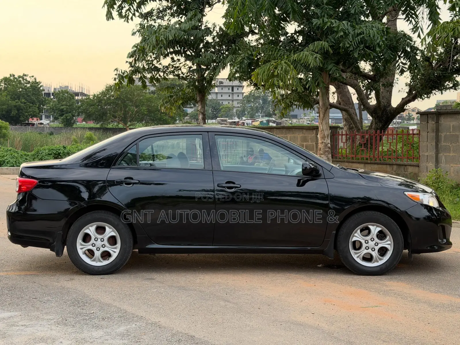 Toyota Corolla 2011 Black