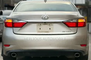 Lexus ES 2013 Silver