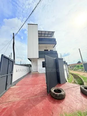 4bdrm Duplex in Oko Oba Agege for sale