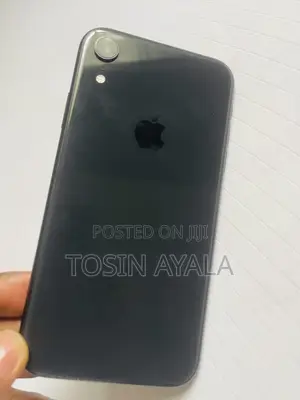 Apple iPhone XR 64 GB Black