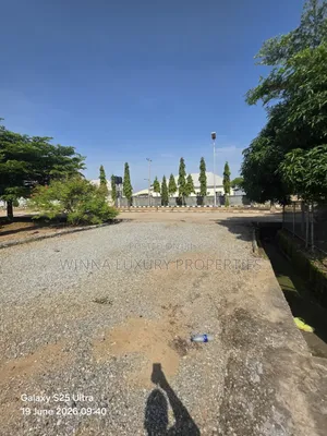 3bdrm Bungalow in Oil Spring Estate, Lugbe District for rent