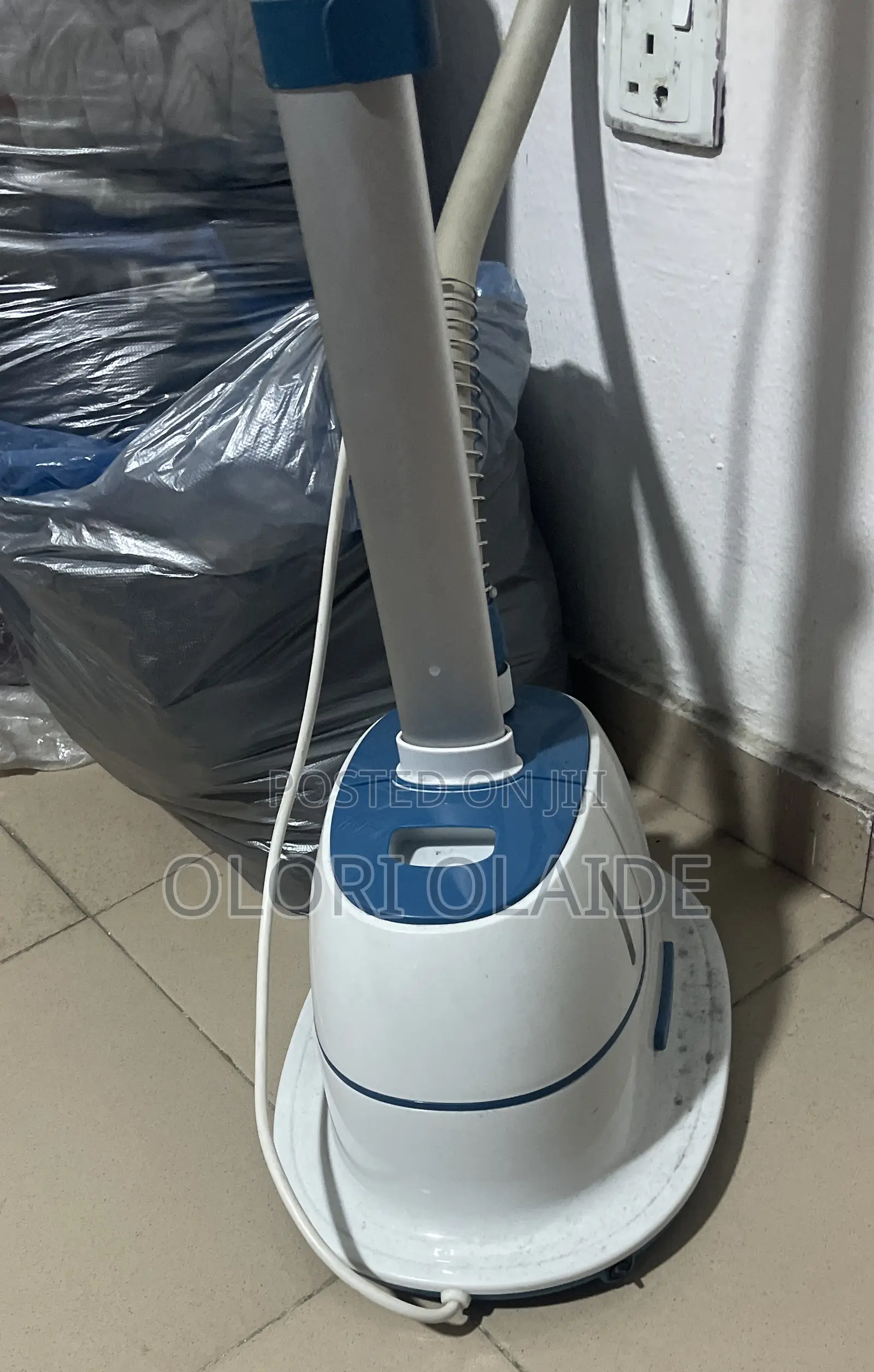 Garment Steamer