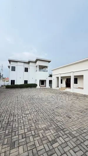 5bdrm House in Guzape District for sale