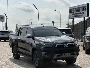 Toyota Hilux 2023 Black