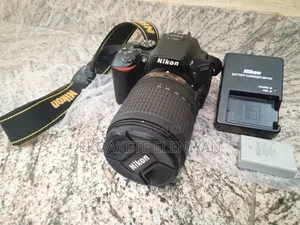 Nikon D5500 With 14 - 240mm Vr Lens