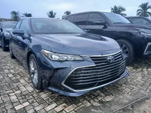 Toyota Avalon 2020 Blue