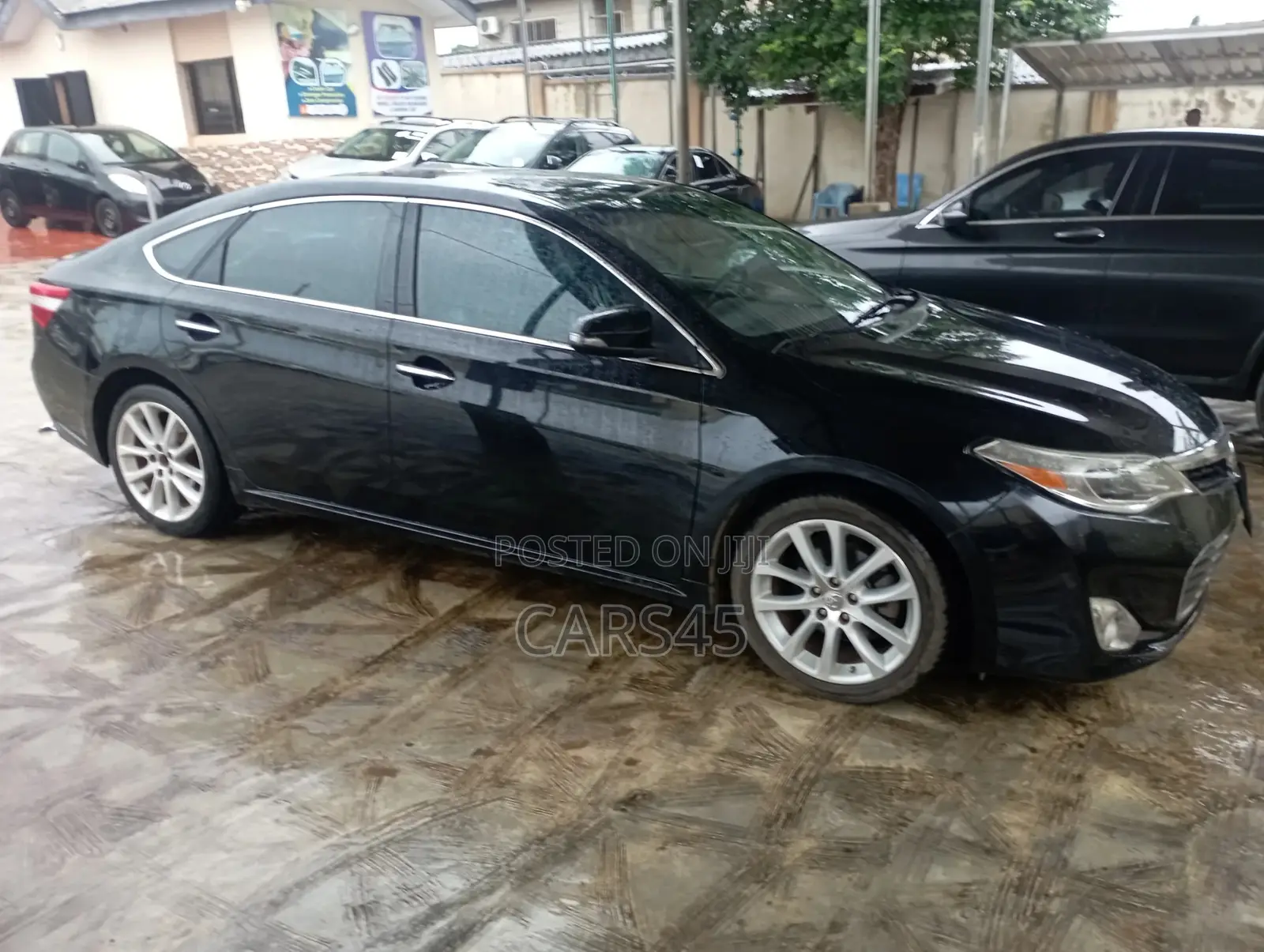Toyota Avalon 2013 Black