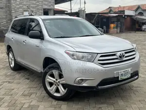 Toyota Highlander Limited 2010 Silver